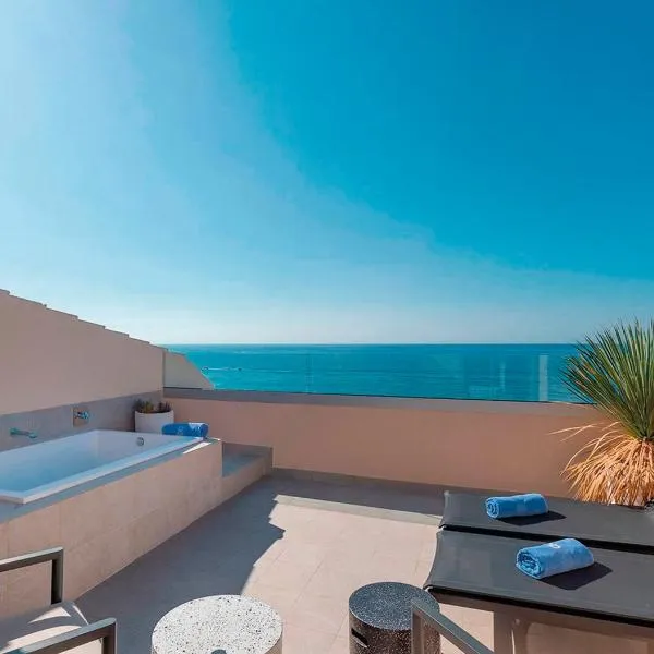 AQUA Hotel Promenade & Spa 4Sup, hotel v destinácii Pineda de Mar