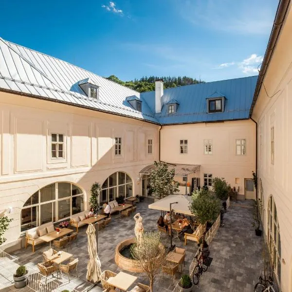 Opera apartments, hotel in Banská Štiavnica