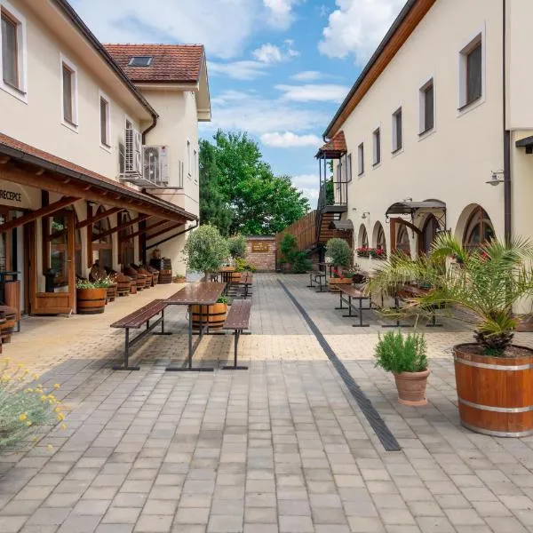 Penzion Onyx: Lednice şehrinde bir otel