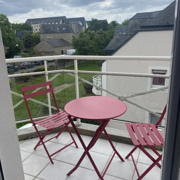 appartement Dinan, hotel in Dinan