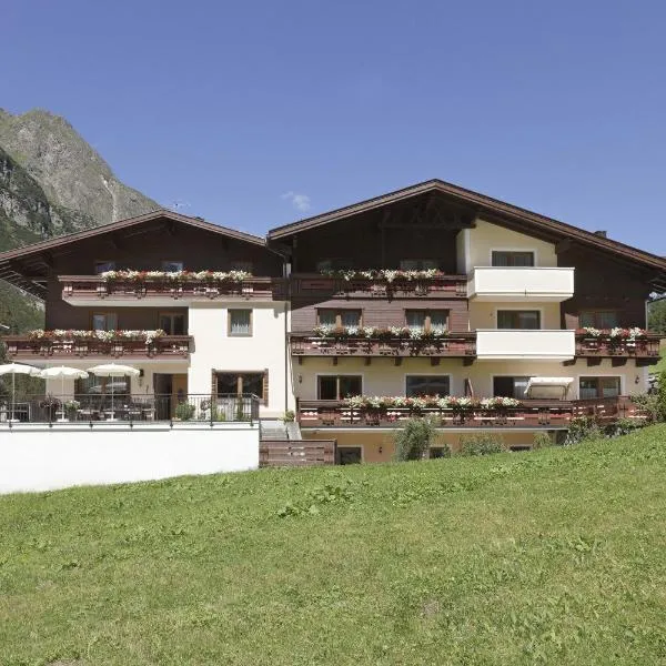 Hotel Garni Rifflsee, hotel en Sankt Leonhard im Pitztal