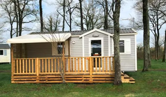 Bungalow "CONFORT" PUY duFOU 2CH-5pers 720FA, hotel v destinácii La Boissière-de-Montaigu