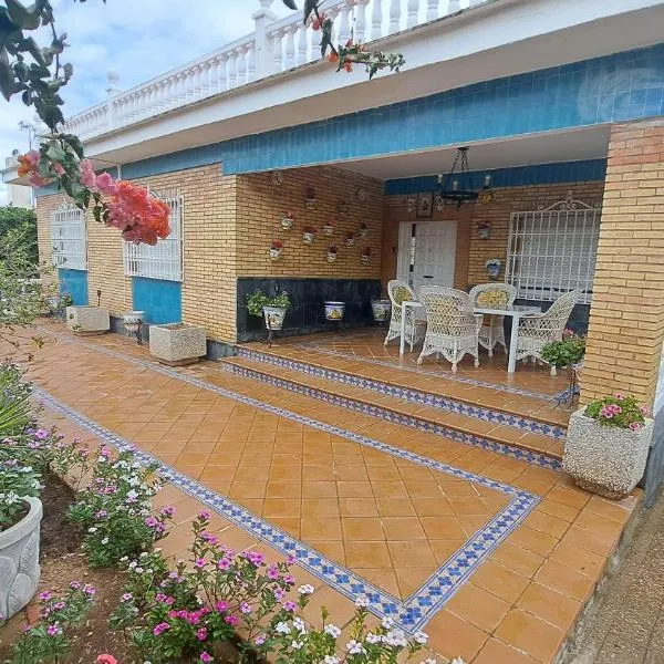 Sevilla, Casa Rural Villa Amalia, hotel in Alcalá de Guadaira