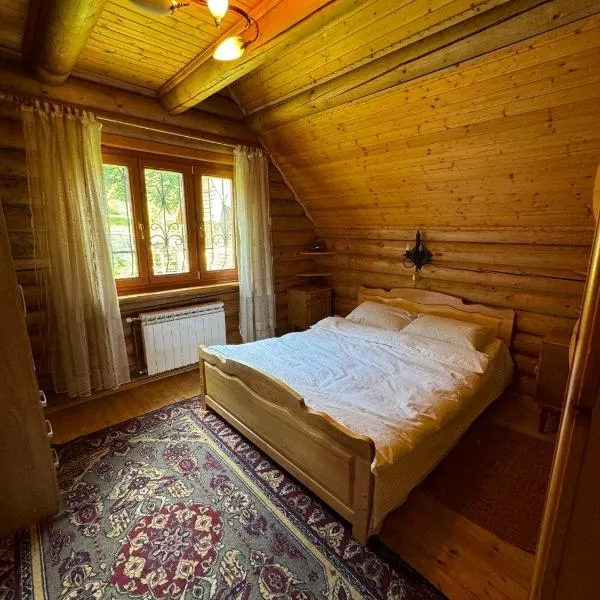 Ялинка, hotel v destinaci Drahobrat