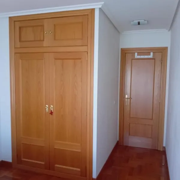Habitación Renfe 2, hotel v destinaci Pamplona