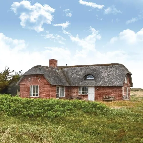 Holiday Home Raketvejen, hotel in Øhuse