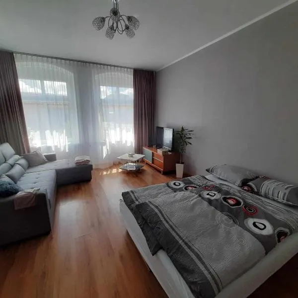 Apartament pod Dębem, ξενοδοχείο σε Dabki