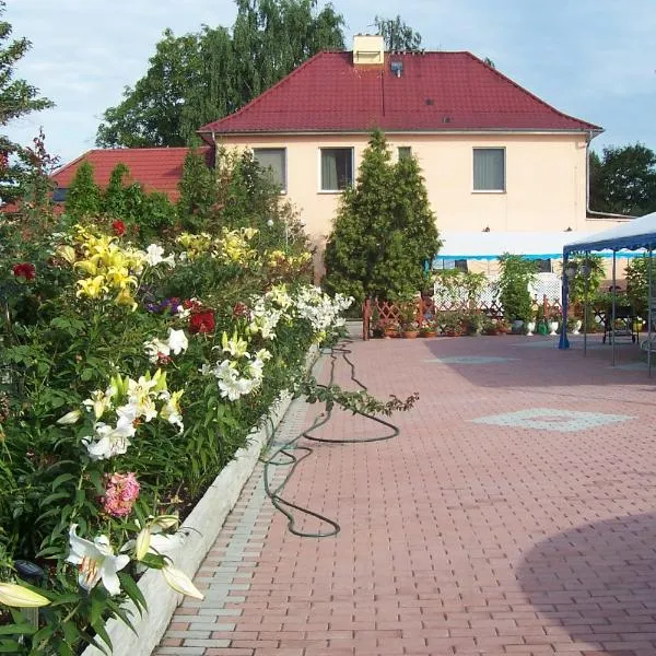Zajazd Mieszko, מלון בשאוסטוביצה