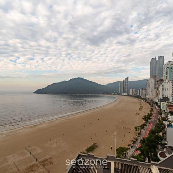 Apto 2Q beira mar c/ garagem em BC NVI501
