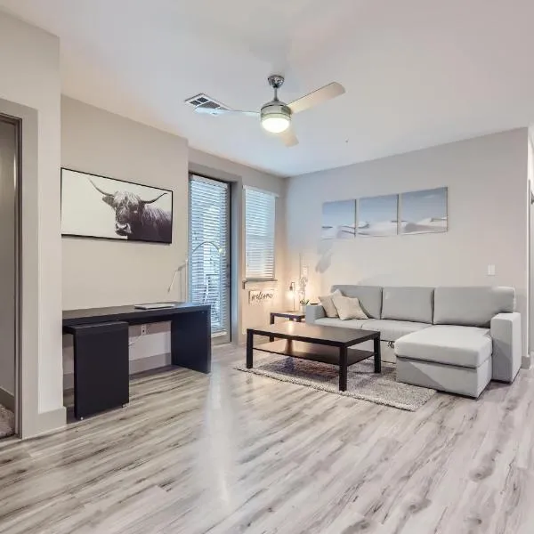 Cozy 2-bedroom apartment in lovely Austin, hotel v destinaci Austin