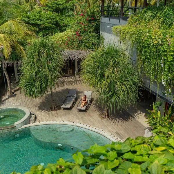 Mangroove Bay Boutique Hostel, hotel in Banyuwedang