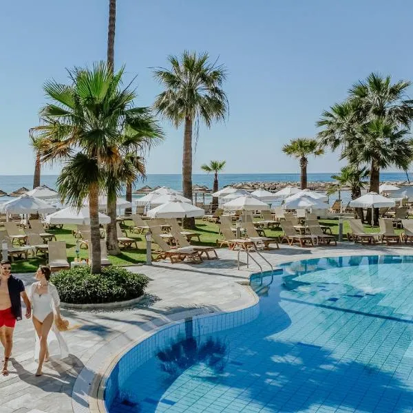 Golden Bay Beach Hotel, hotel v destinaci Larnaka