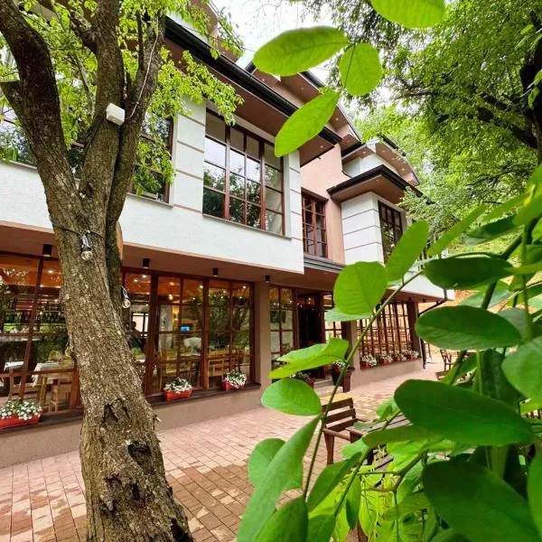 Restoran Lisine - Resavska pećina, hotel v destinaci Despotovac