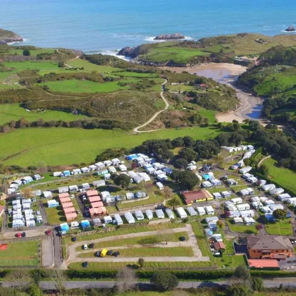 Camping Las Conchas de Poo, hotel v destinaci poo de Llanes