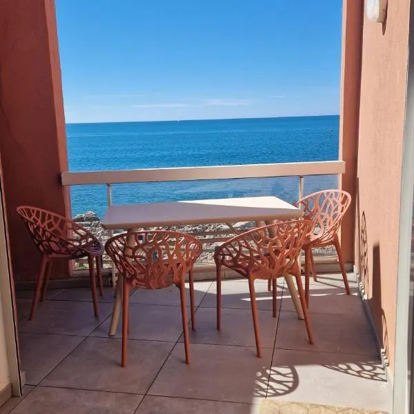 CAP CORNICHE - Agréable Studio bord mer, hotel v Sète