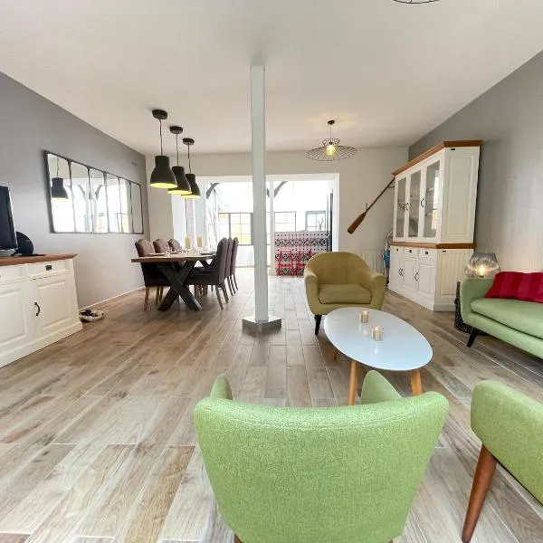 Villa LES MYRTILLES, hotel in Cabourg
