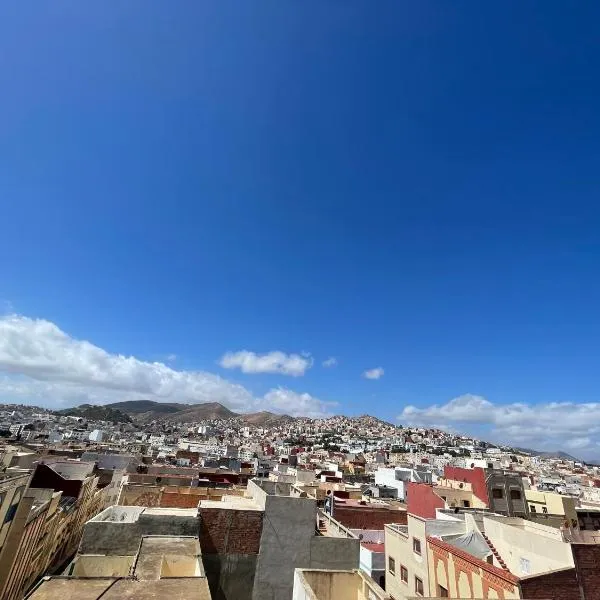 Alhoceima Appartement Loft, hotel v destinaci Al Hoceïma