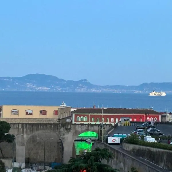 IL MASTIO Panoramic GUESTHOUSE - Vista Mare Napoli Centro, Hotel in Neapel