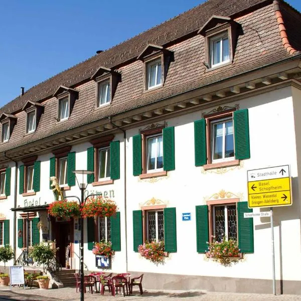 Hotel Restaurant Löwen, hotel v destinaci Zell im Wiesental