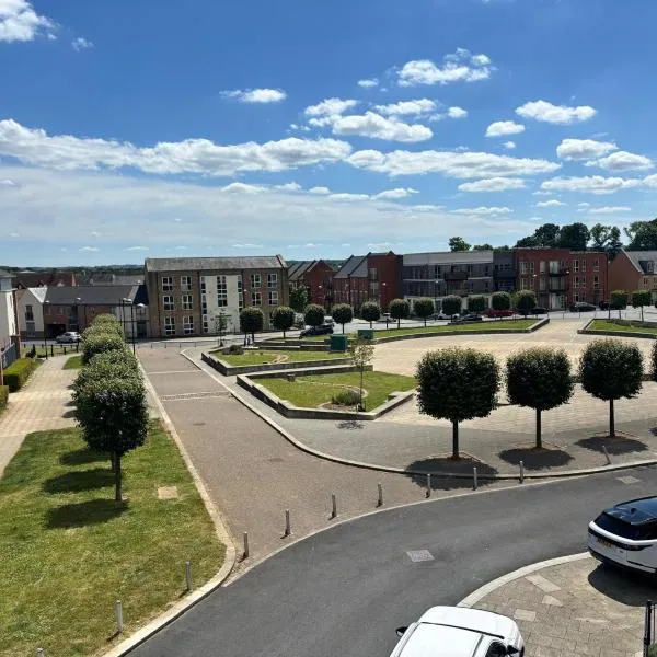 Luxury 2 Bedroom Northampton Townhouse with Balcony, hotel v destinaci Northampton