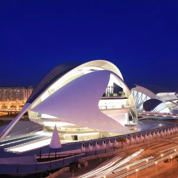 Holiday Inn Express Ciudad de las Ciencias by IHG, hotel di Valencia