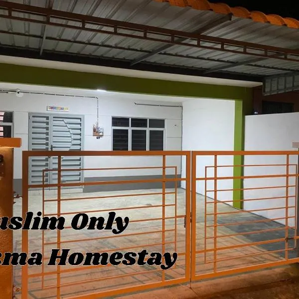 Uzma Homestay Kuala Sg Baru, Melaka, hotel v destinaci Melaka