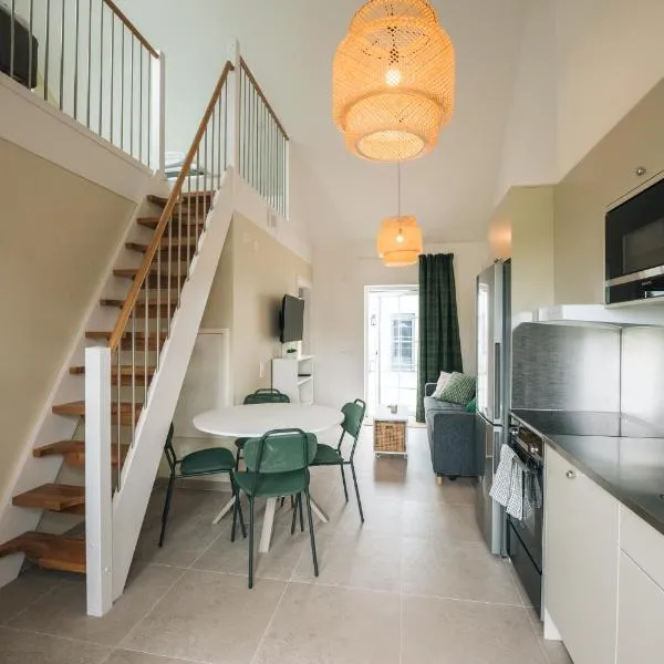 Mälarhusen Semesterby Österlen - Stugor & Gårdssviter, hotel Sandby városában