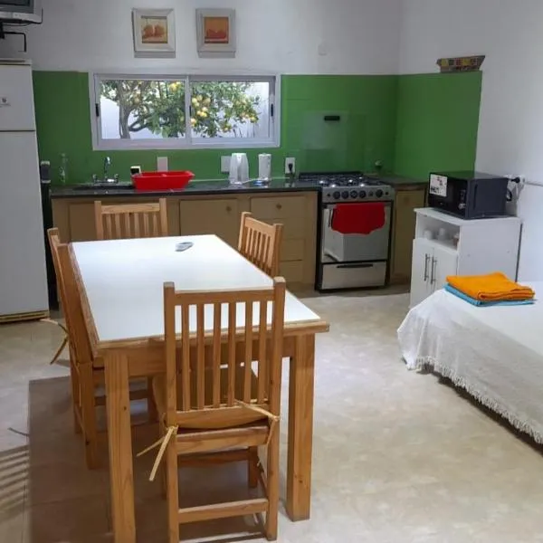 El Naranjo, hotel a Chascomús
