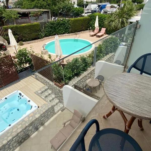 Capri Bougainville Luxury Boutique Hotel, hotel v destinaci Anacapri