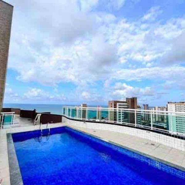 Apartamento com piscina no hooftop, 48m2 - Praia da Iracema- Fortaleza