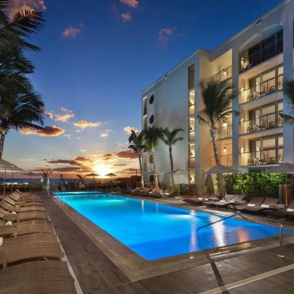 Costa d'Este Beach Resort & Spa, hotel en Vero Beach