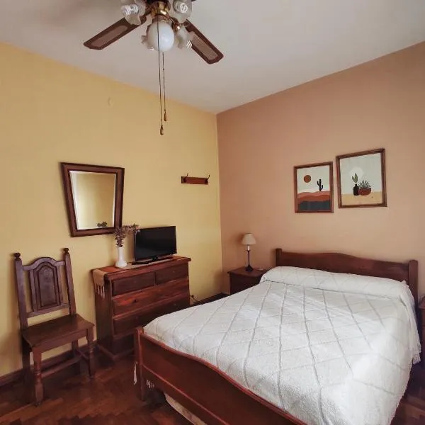 Alquiler de casa temporario en Suipacha "Lo de Juancho", hotel v destinaci Suipacha