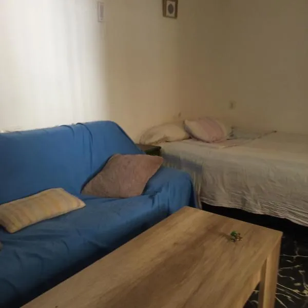 Habitaciones cómodas, hotel v destinaci Gandía