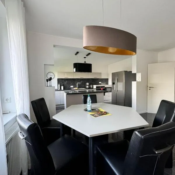 Traumhafte 2-Zimmer-Wohnung, hotel en Nordenham