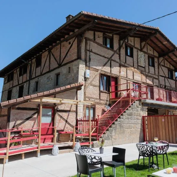 AISTA Landetxea, hotel v destinaci Campanchu