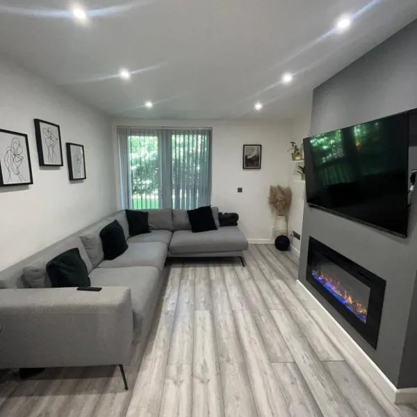 Luxury 1 bedroom apartment Bromley, hotel v destinácii Eltham