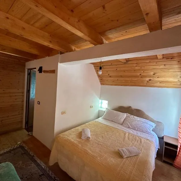 Guesthouse prek bjeshka, hotel a Ndërlysaj