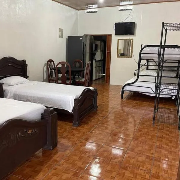 Apartamento Andrés, hotel v destinaci Limonal