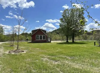 Redbrick Schoolhouse, hotel v destinaci Bethel