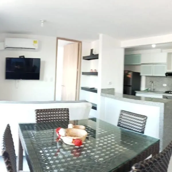 PuertoAzul Club House Apt 21108 Ricaurte Cund Precio por huésped Ninos pagan completo, hotel a Ricaurte