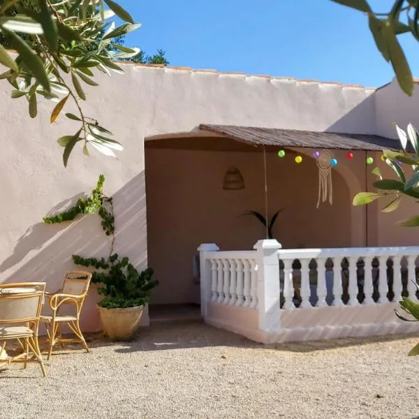 Las Aguilas, casa Bohemia, hotel v destinaci L'Ametlla de Mar