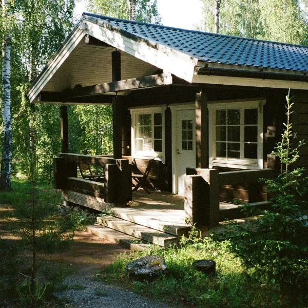 Fish & Fun Holiday Village, hotelli kohteessa Paaso