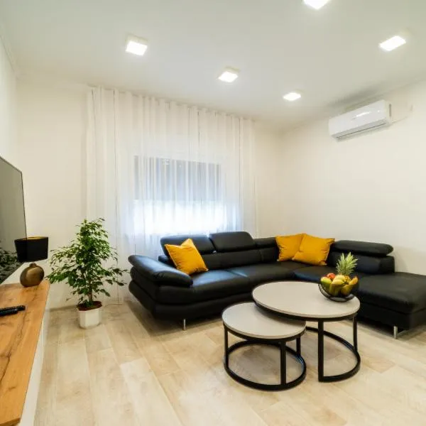 Apartman Domy, hotel v destinaci Kozljak