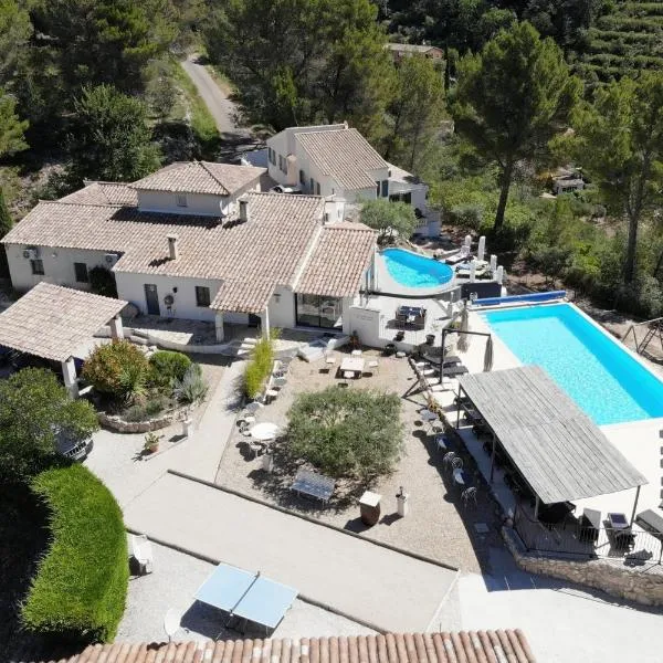 B&B Villa Chante Coucou – hotel w mieście Fontaine-de-Vaucluse