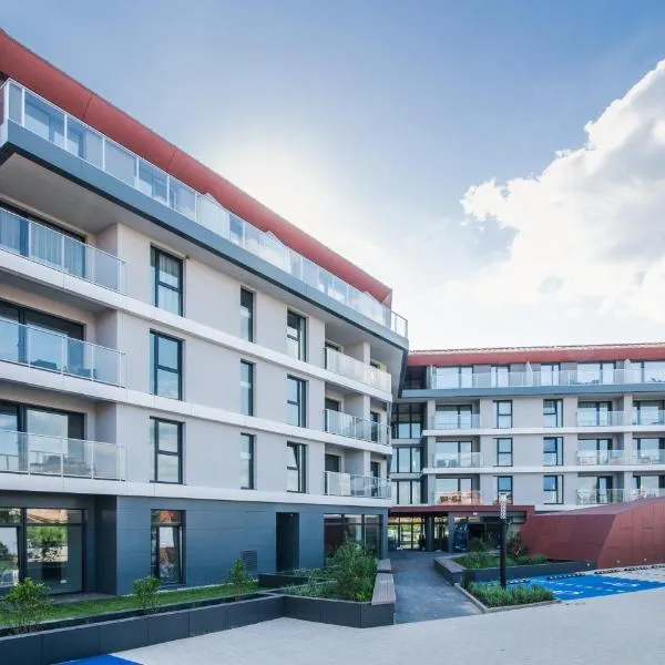 Apartamenty Premium N11 Mikołajki - Destigo Hotels, hotel v destinaci Mikołajki