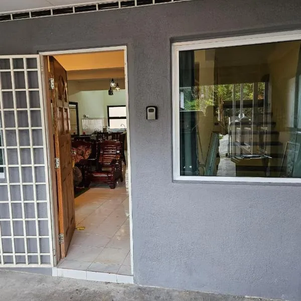 Highlands Double Story House, hotel v destinaci Tanah Rata