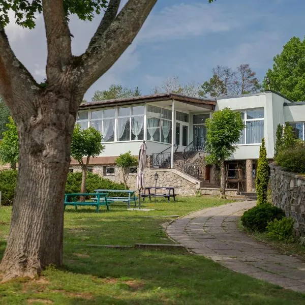 Ośrodek Wypoczynkowy Leśne Ustronie, hotel in Witnica
