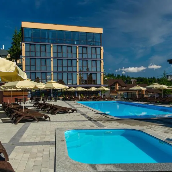 Summit, hotel v destinaci Jablunycja