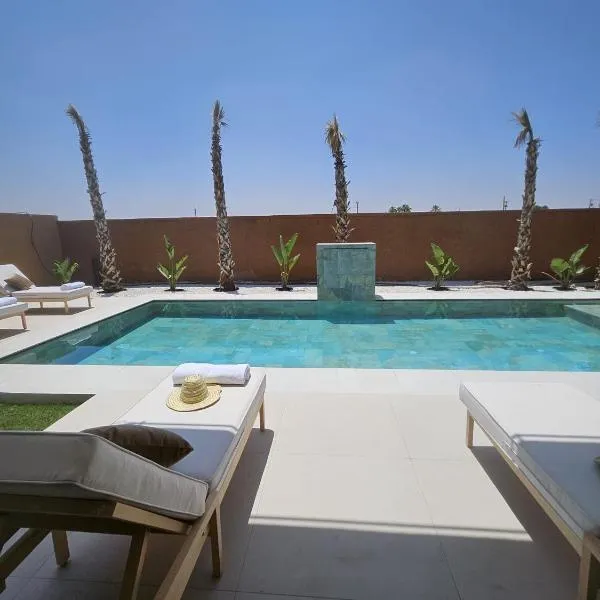 Domaine de Kali, villa 2 au calme, piscine privée, hotel in Marrakech