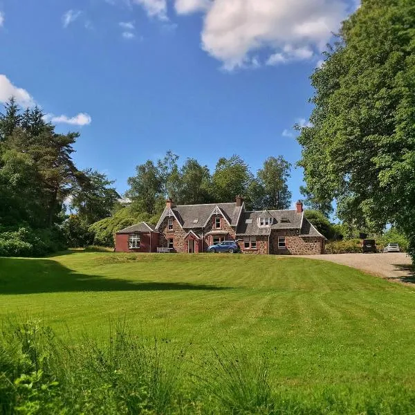 The West Highland Way Hotel and Campsite, hotel a Milngavie